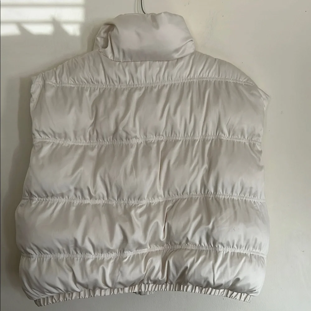 Wild Fable Cream Quilted Vest with High Collar - Picture 6 of 8